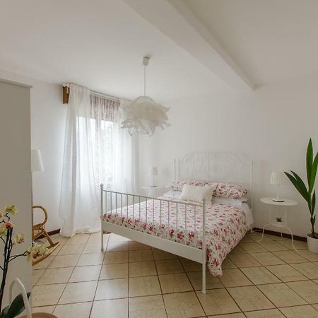 Appartement Casa Marisa à Sirmione Extérieur photo